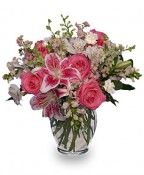 PINK & WHITE DREAMS Flower Arrangement